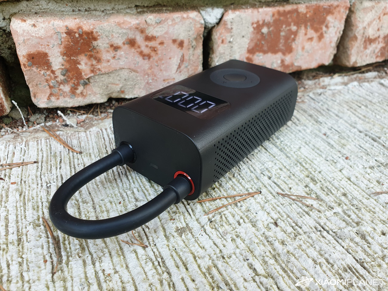 Xiaomi Mi Portable Air Pump Review: This gadget is a must have