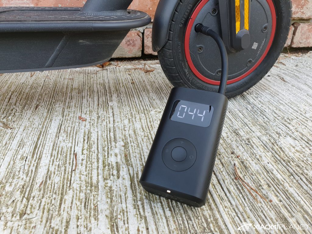 Xiaomi Mi bomba de aire portátil electrónica - reseña completa - PEDALIA