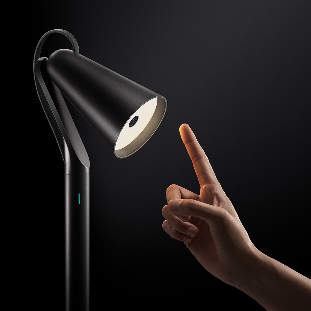 Xiaomi Mijia Lampe de bureau PIPI : vous pouvez la caresser et elle a des  gestes sans contact