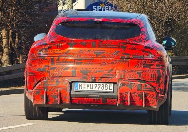 Xiaomi YU7 cover nemecko