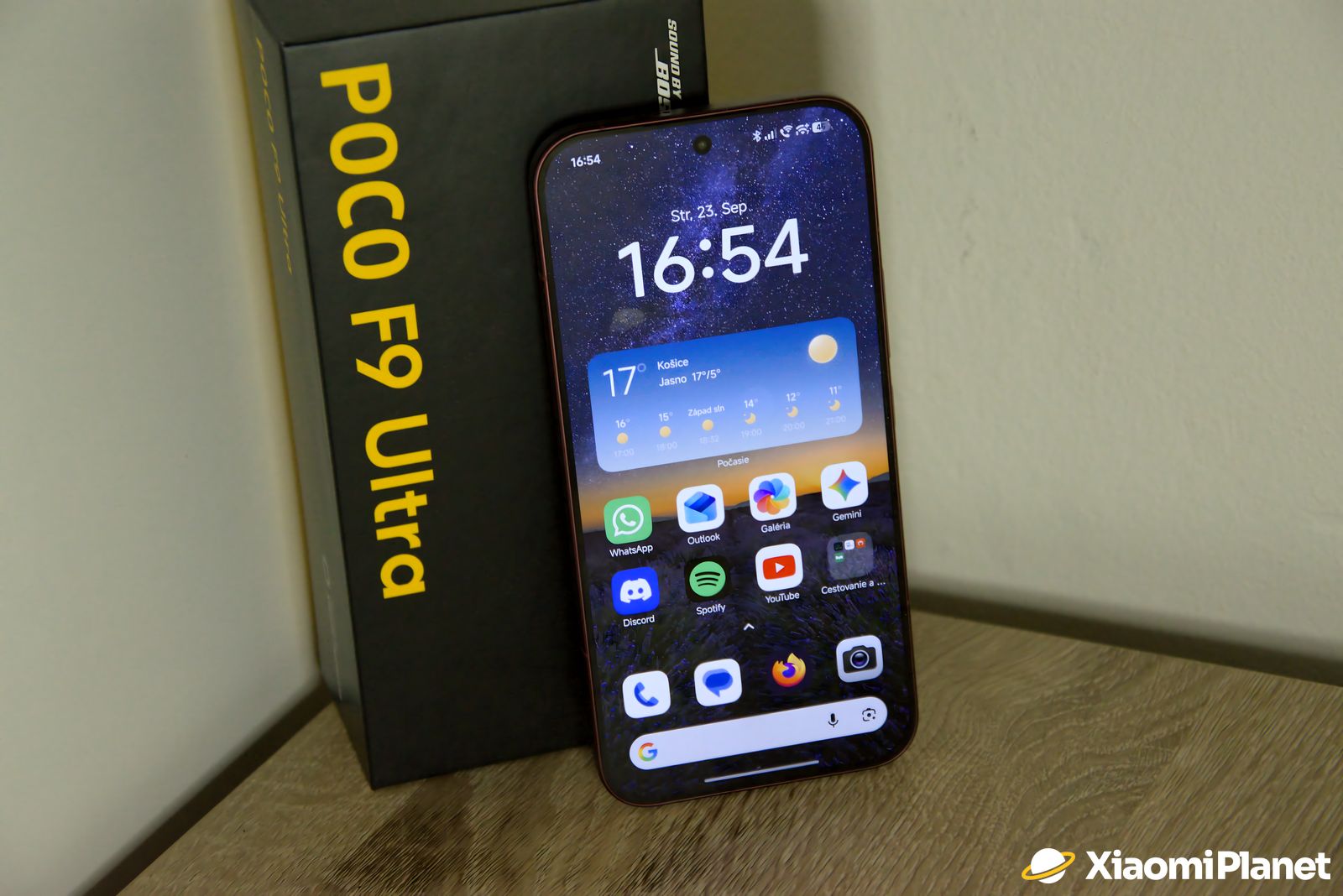 POCO F9 Ultra